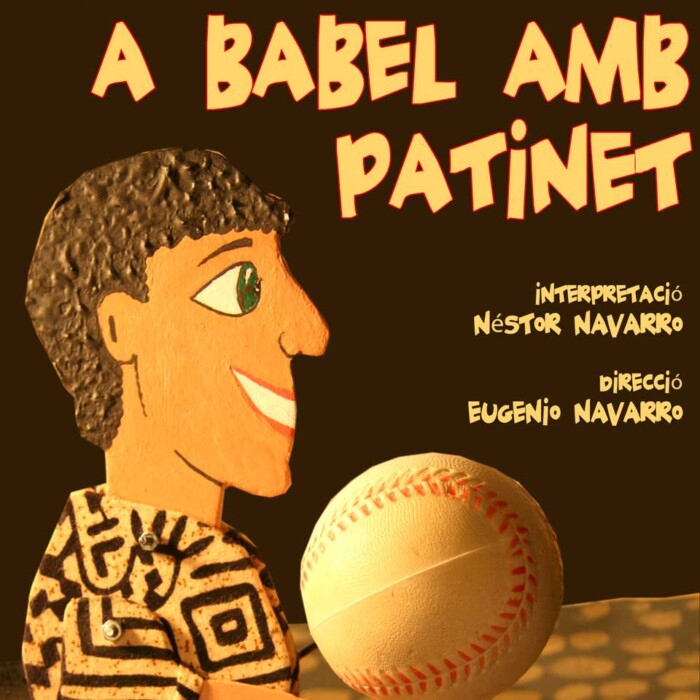 A Babel amb patinet